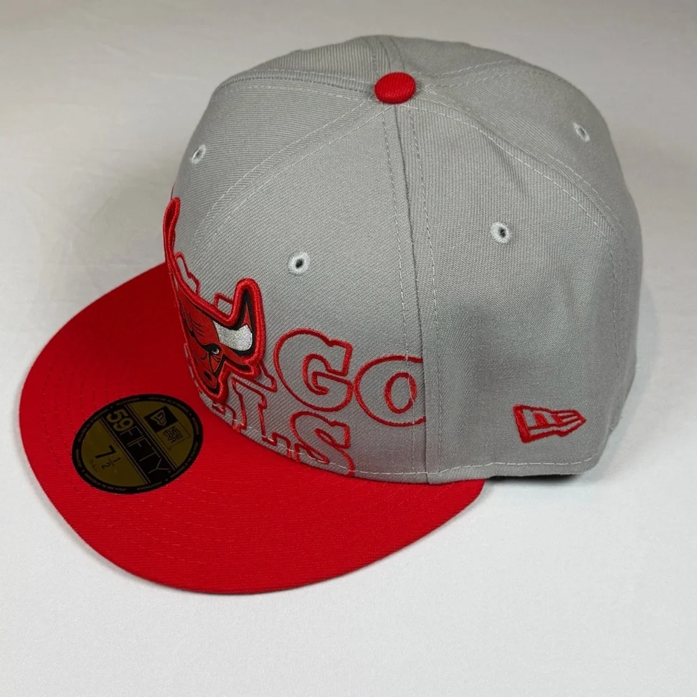 Men's Chicago Bulls New Era Gray/Red
2023 NBA Draft Two-Tone 59FIFTY Hat - Picture 4 of 8